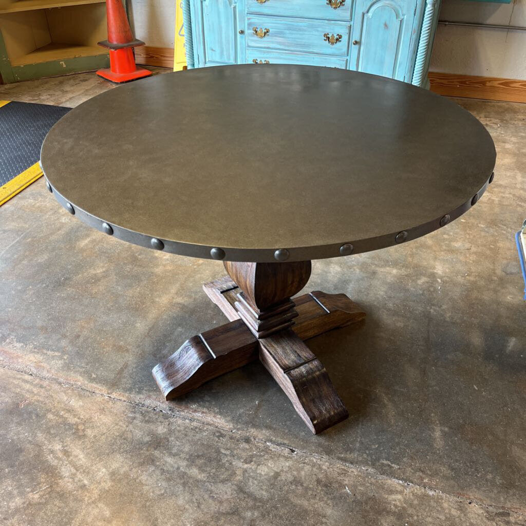 World Market Metal Top Round Table 42"R (RT 1200)