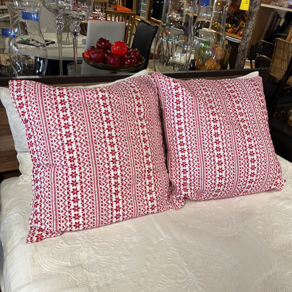 Comet & Cupid Euro Shams set of 2