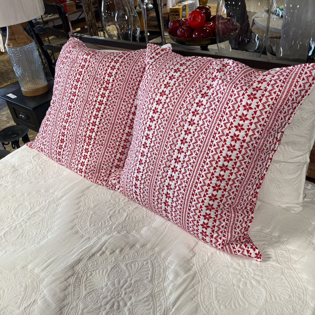 Comet & Cupid Euro Shams set of 2