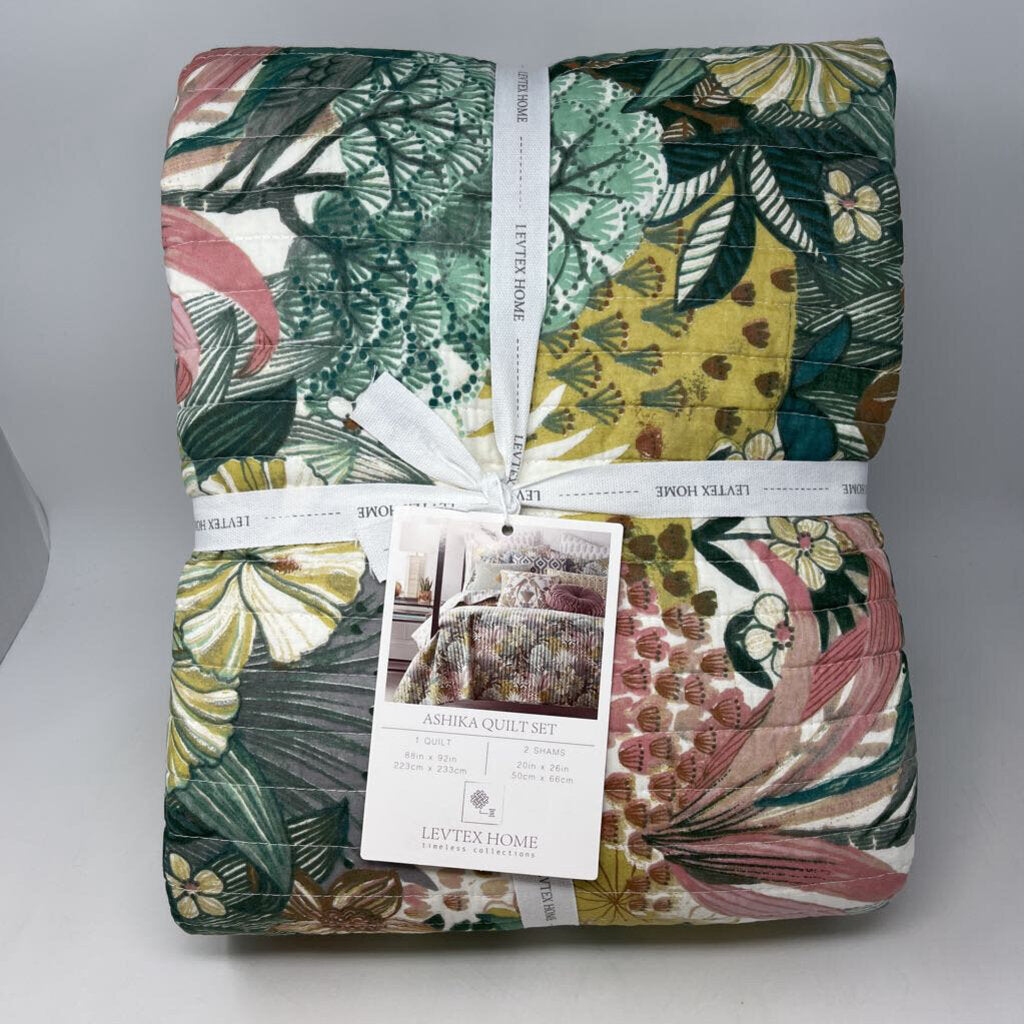 Ashika Quilt Set Full/Queen