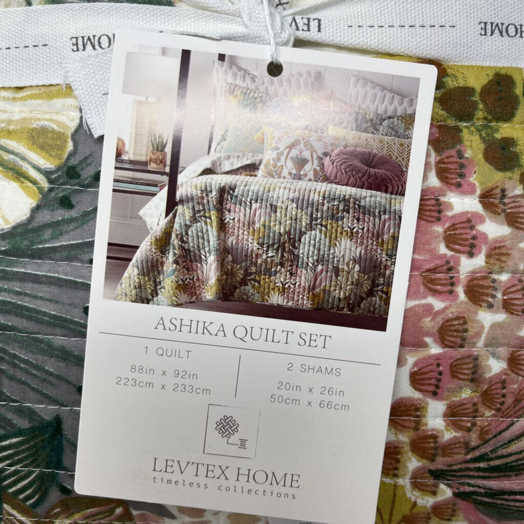 Ashika Quilt Set Full/Queen