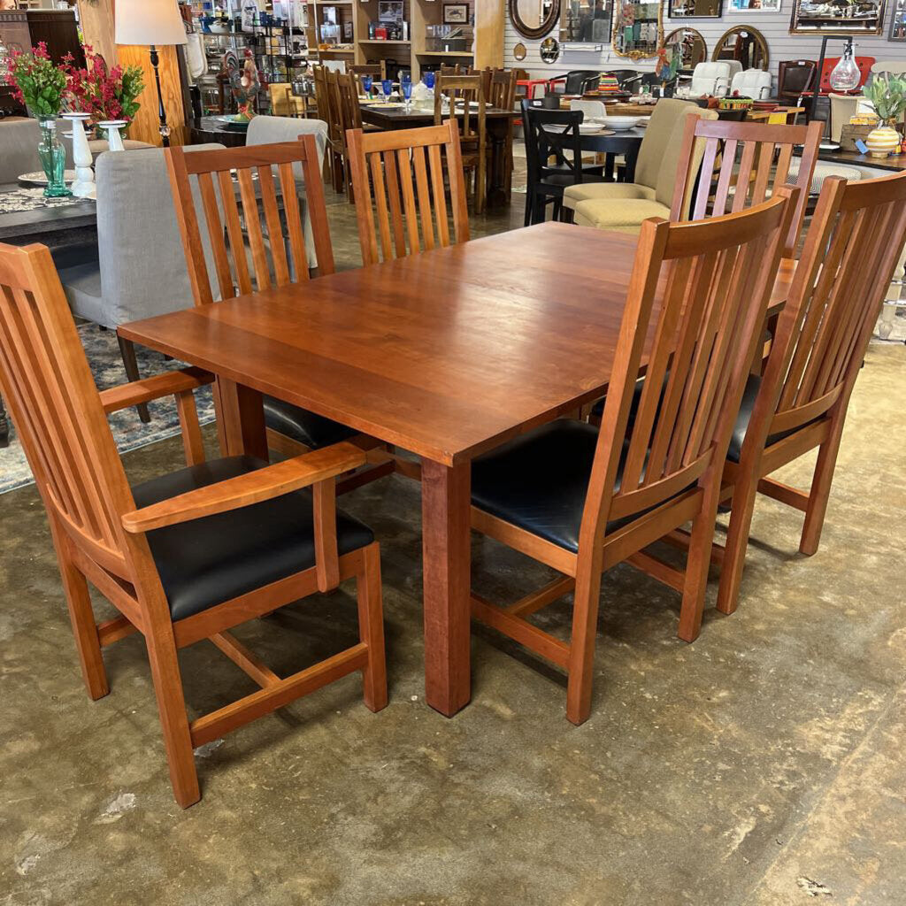 Crate & Barrel Cherry Table w/ 2 Leaves & 6 Chairs- Leather Seat
