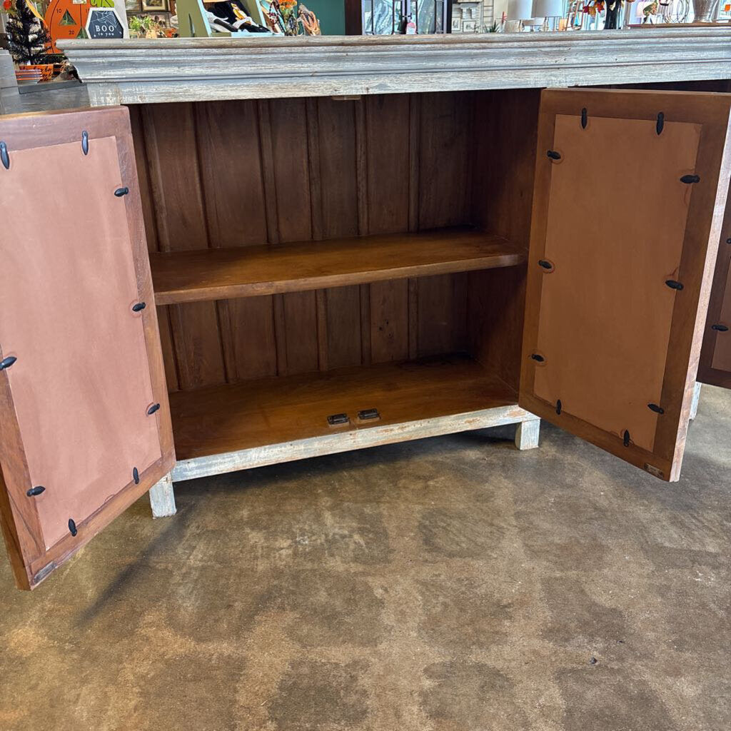 Distressed Mirrored Doors Cabinet 61 X 18 X 38.75