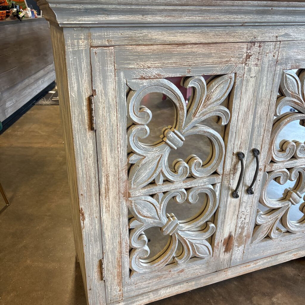 Distressed Mirrored Doors Cabinet 61 X 18 X 38.75