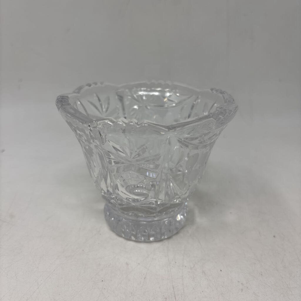 Floral/Grape Design Crystal Bowl