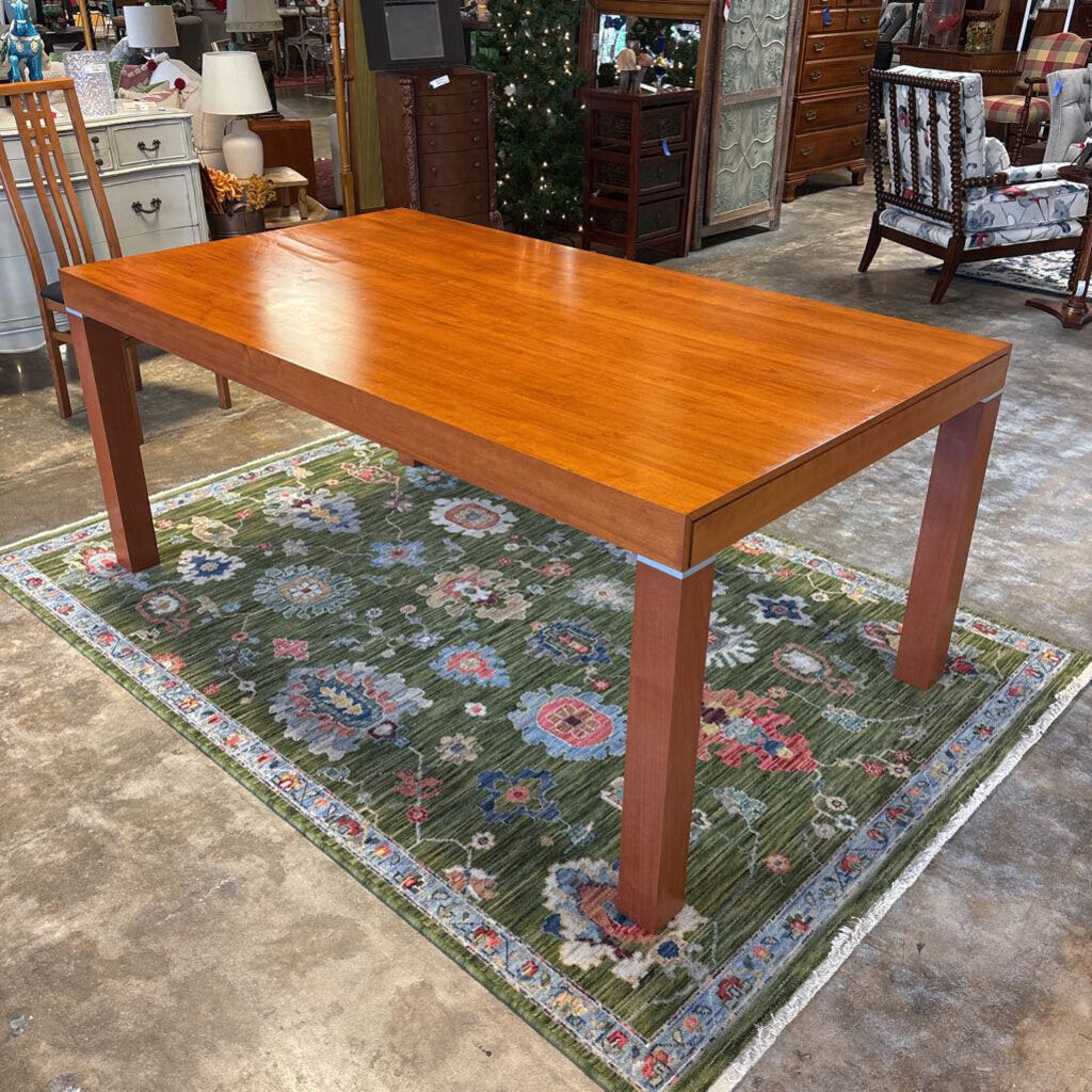 Dining Table with Pull Out Leaves (RT $3080)