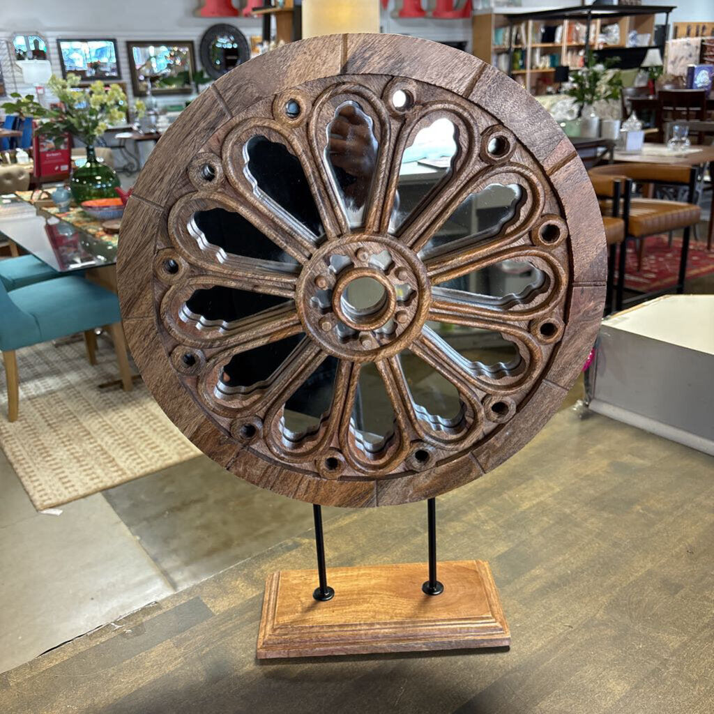 Gothic Rose Mirror on Stand 22.5x16