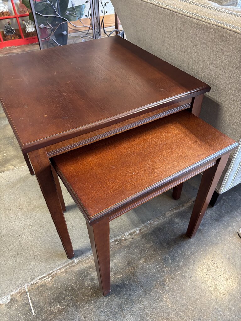Nesting Tables Pair