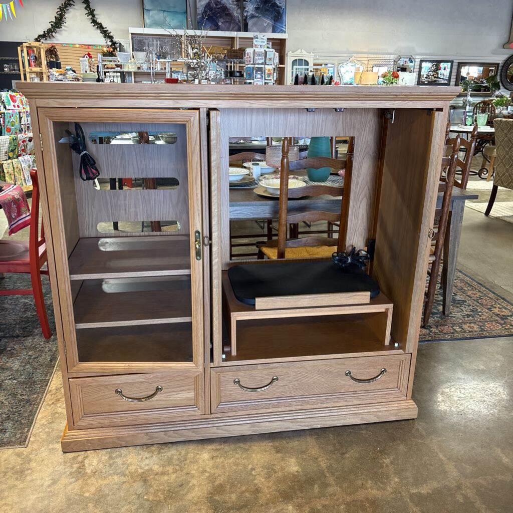 White Oak Entertainment Cabinet 56 X 21 x 52