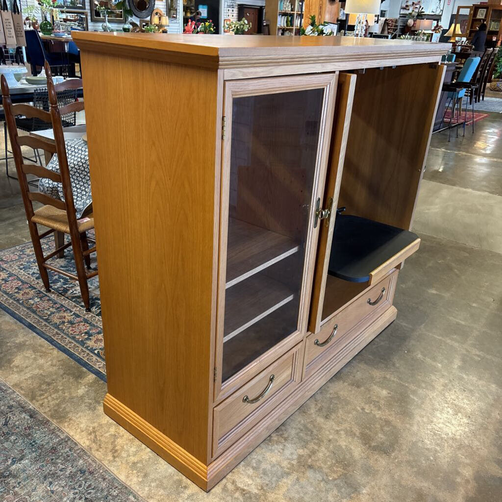 White Oak Entertainment Cabinet 56 X 21 x 52