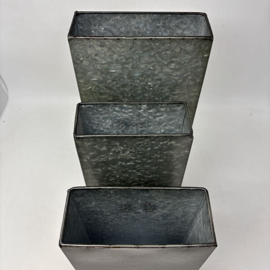 Metal Wall Hanging Pockets Trio