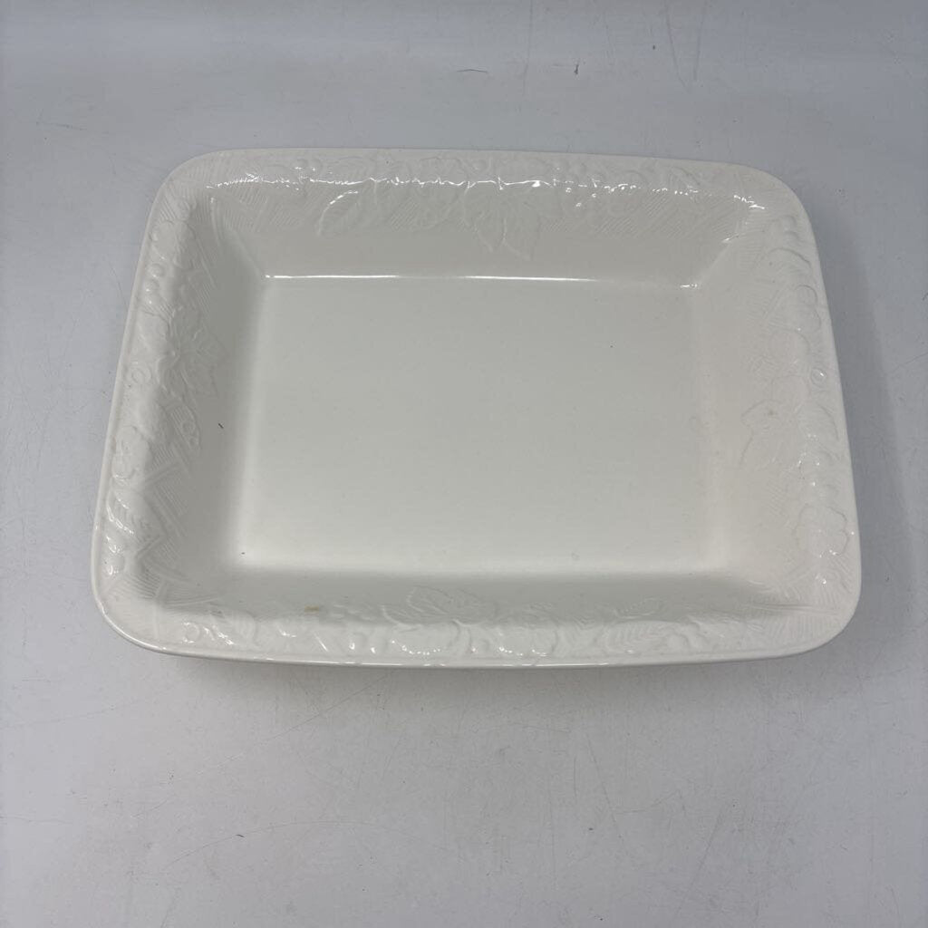 English Countryside Lasagna Dish