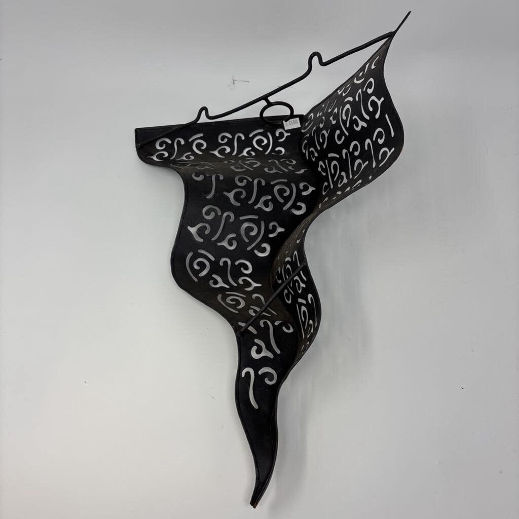 Wavy Metal Wall Scroll Deco 16"H