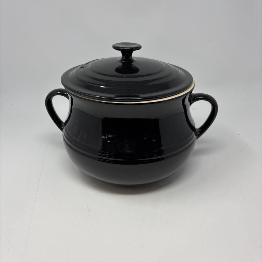 Le Creuset Small Round Cocotte