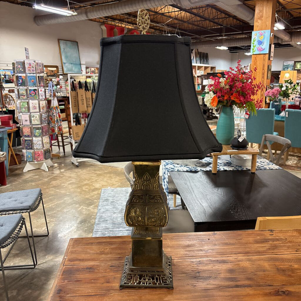Brass Base Asian Style Lamp