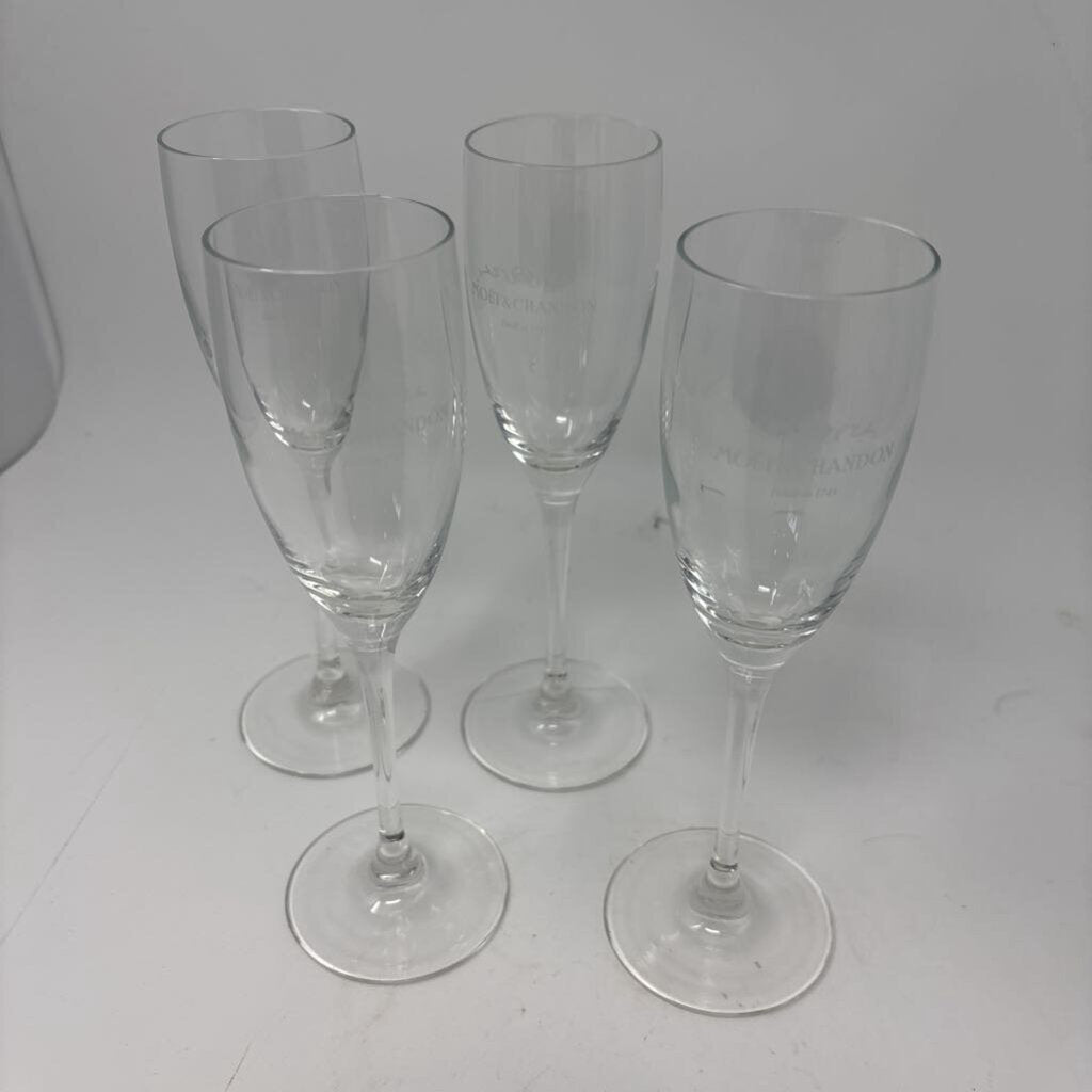 Moet & Chandon Champagne Flutes 4 PC