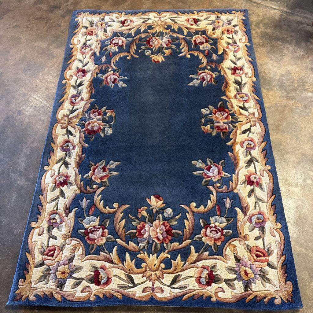 Floral Tufted Wool Rug 3.6 X 5.6