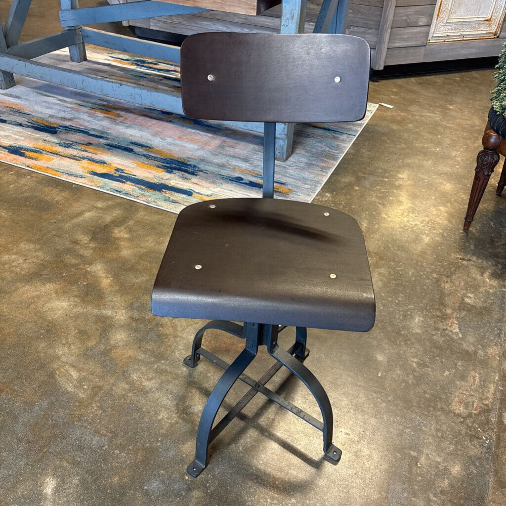 Adjustable Metal Drafting Chair