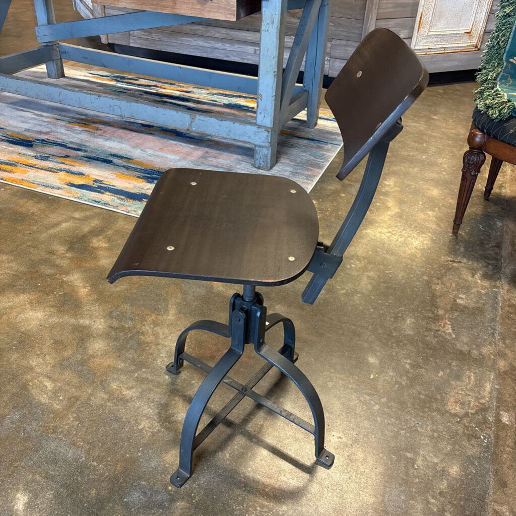 Adjustable Metal Drafting Chair