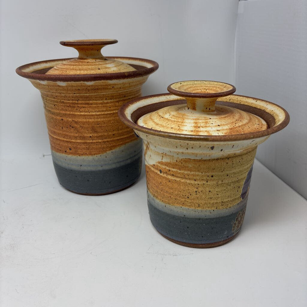 Set 2 Ceramic Lidded Canisters