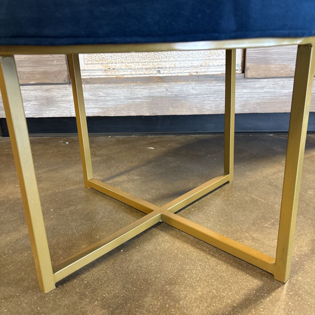 Round Velvet Button Ottoman/Bench 22"R 18"H