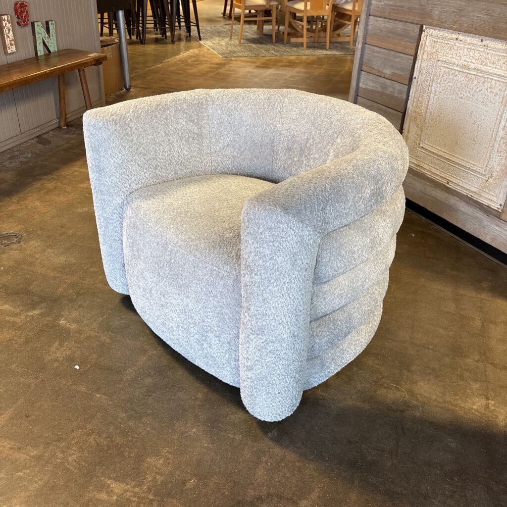 Wimbley Swivel Accent Chair