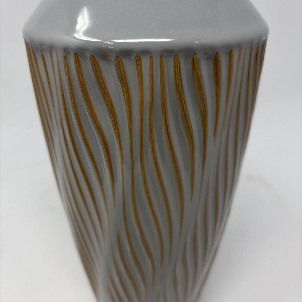 Ridged Swirl Vase