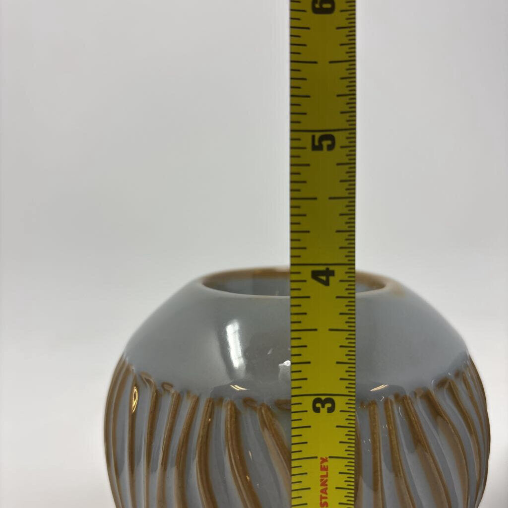 Ridged Swirl Candle Holders Pair