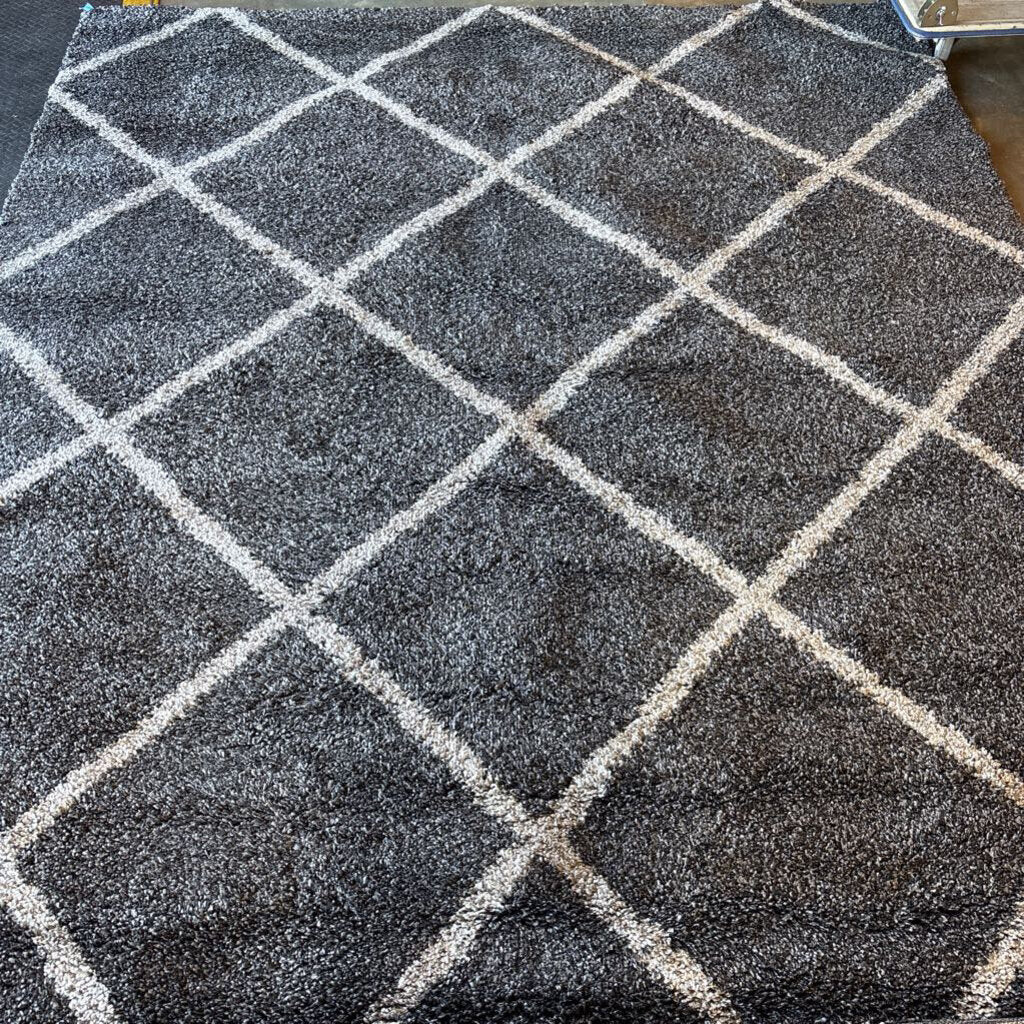 Brisbane Shag 8.2 X 10 Diamond Design Rug
