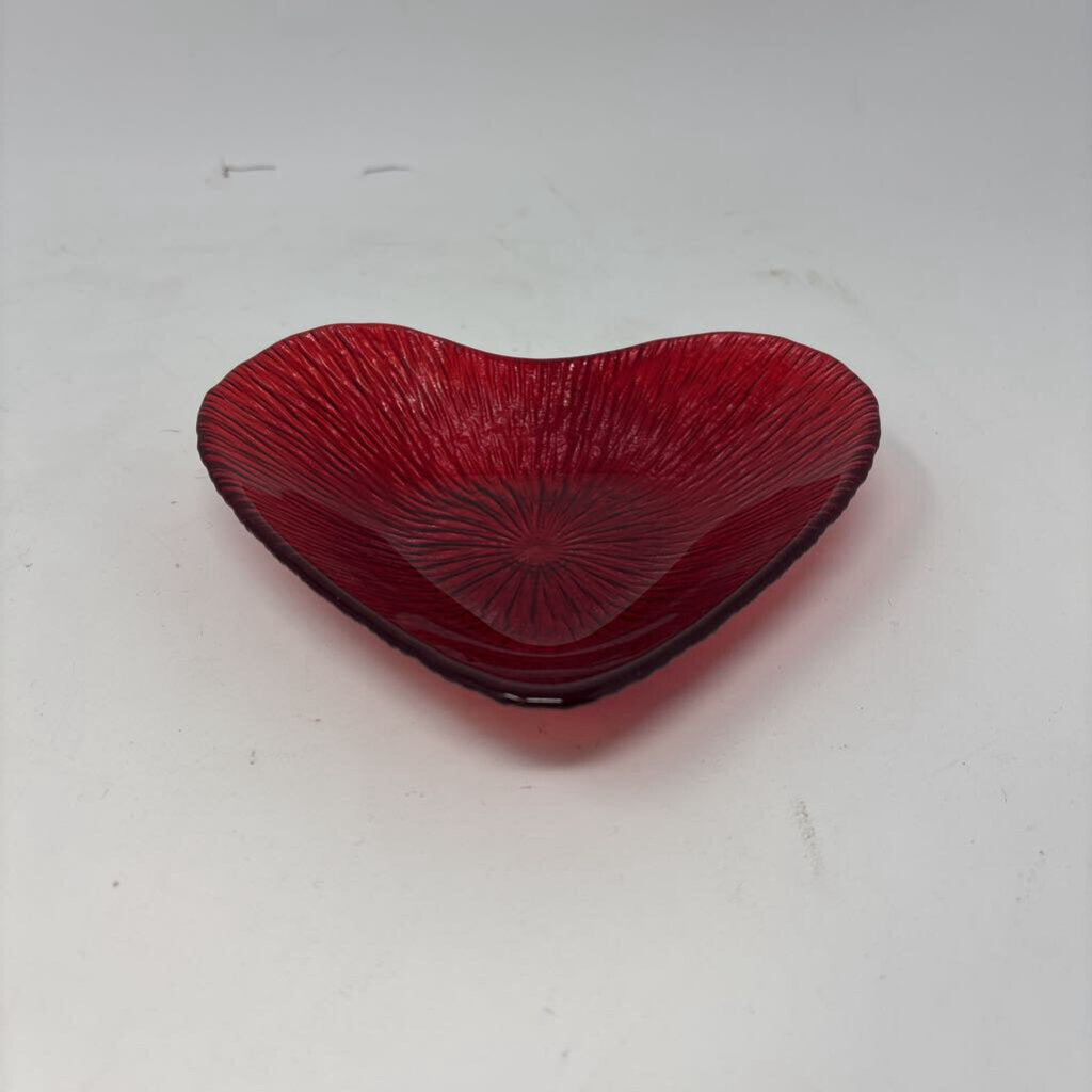 Candy Heart Dish