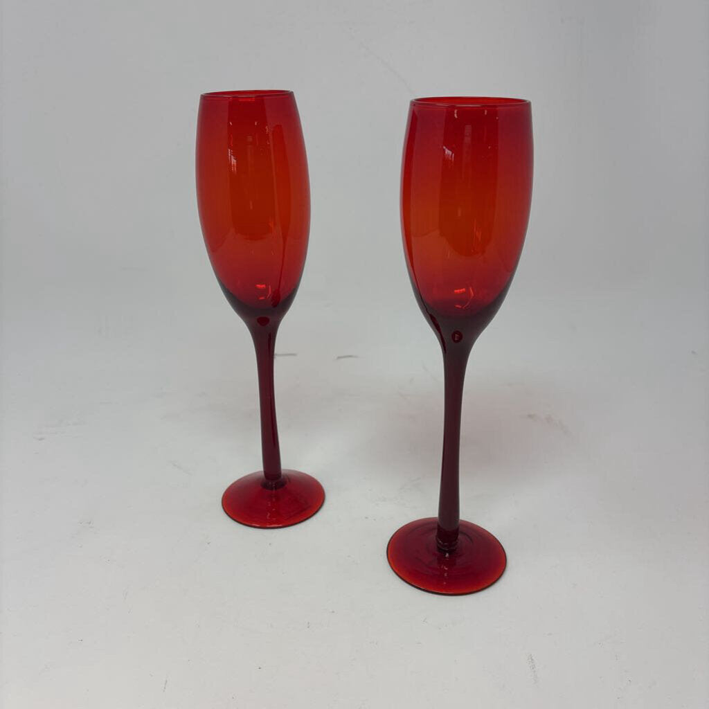Set 2 Red Champagne Glasses