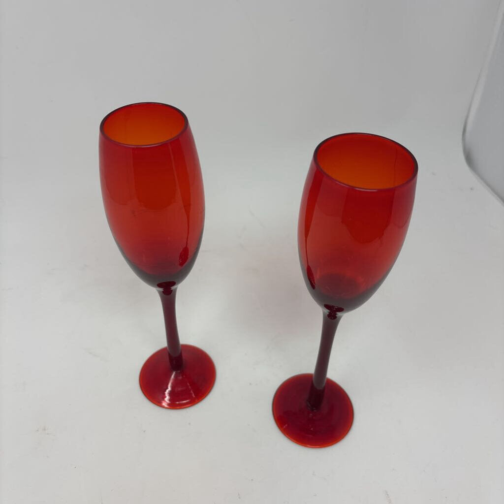 Set 2 Red Champagne Glasses