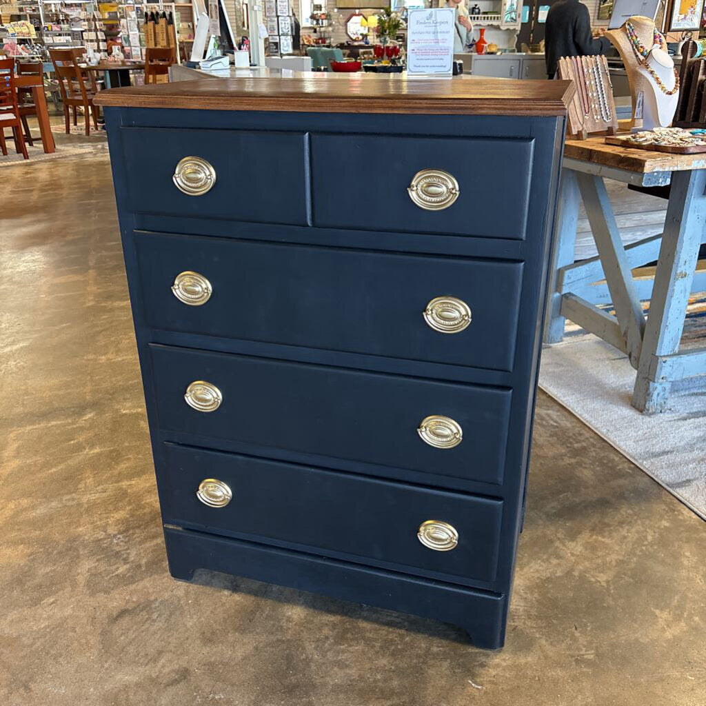 Painted 4 Drawer Chest 31.75 X 16.5 x 42.5