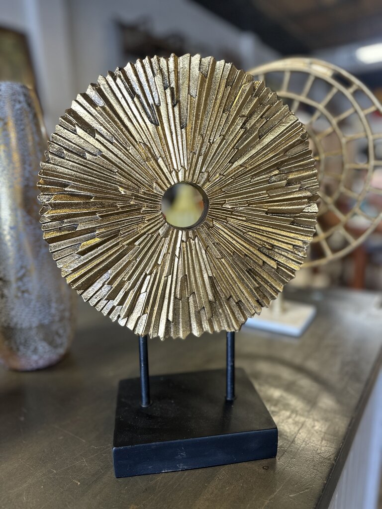 Gold Tabletop Starburst on Base