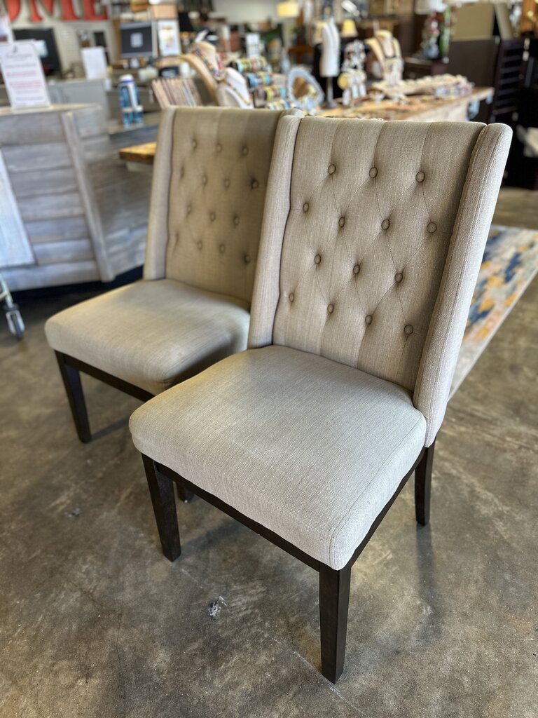 Set 2 Tufted Upholstered Dining Chairs