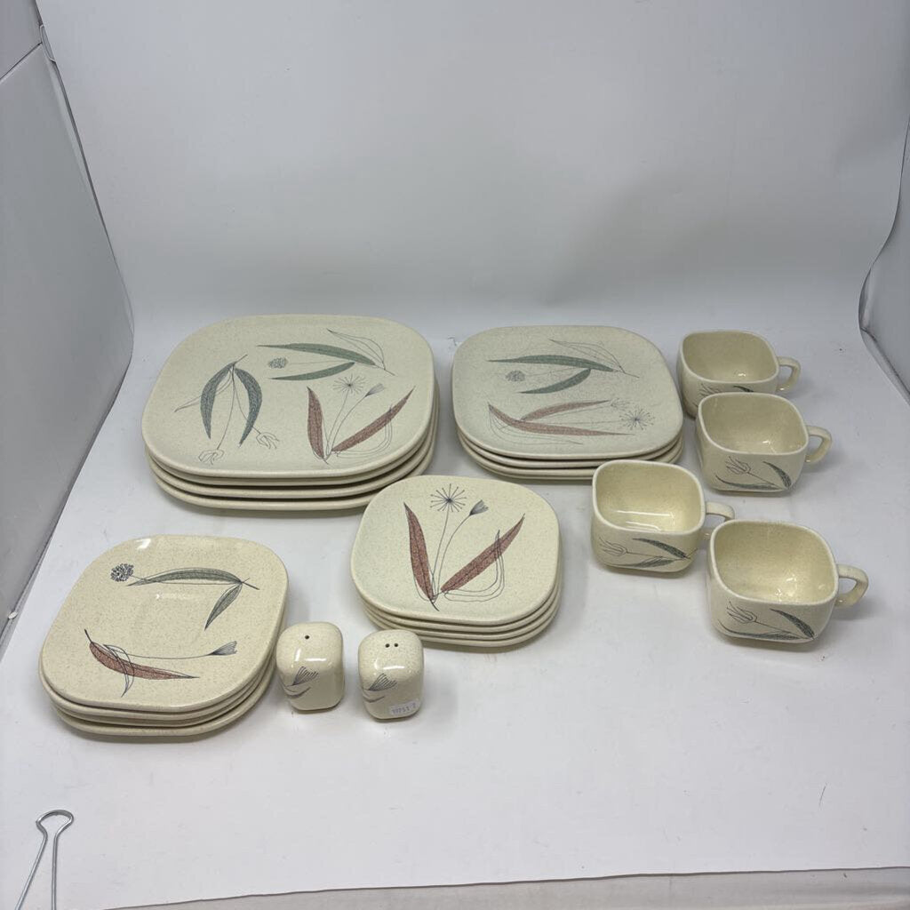 25 Piece Dinner & Salad Set for 4