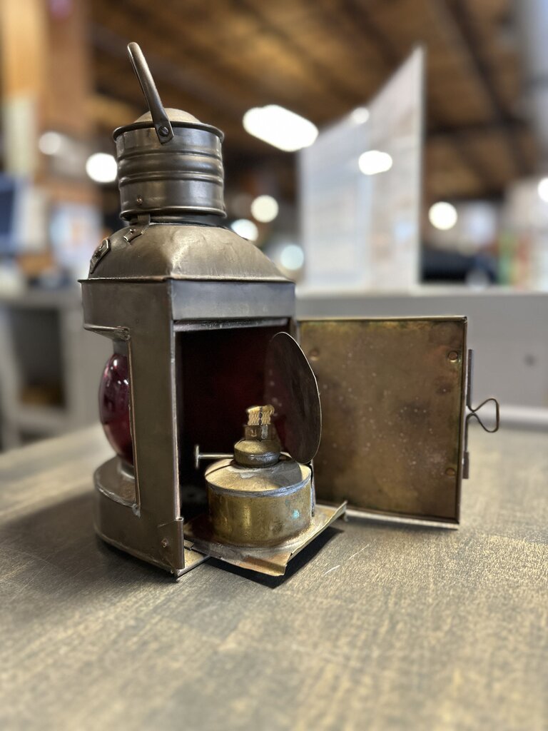 Caboose Hand Lighted Lantern