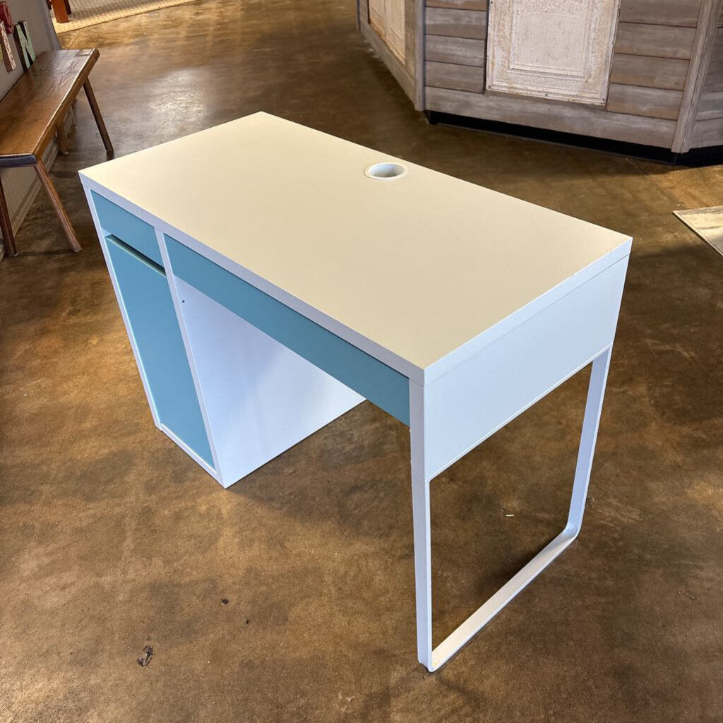 White Desk with Storage Shelves