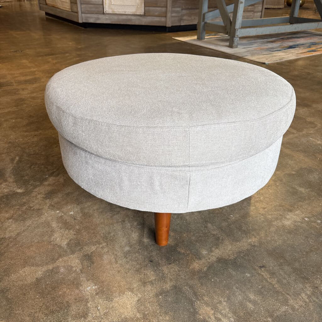 Round Fabric Ottoman/Coffee Table 32"R