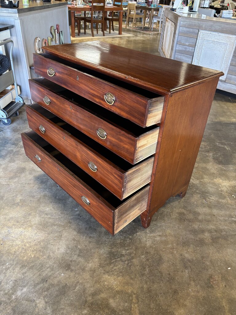 Lacquer Mahogany Vintage Dresser
