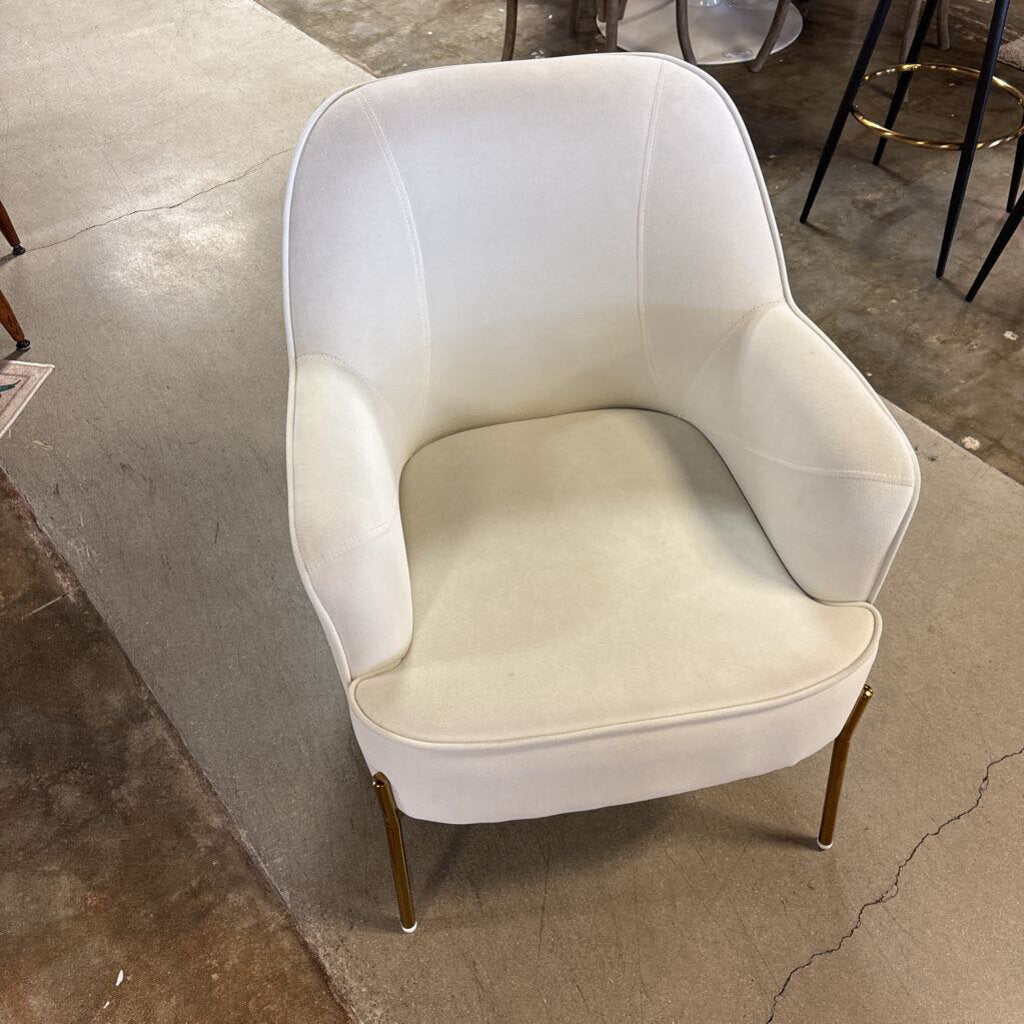 Wide Velvet Contemporary Chair