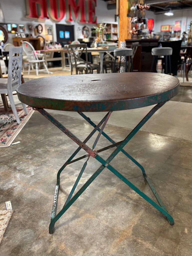 Overton Round Metal Folding Table 29.5"R