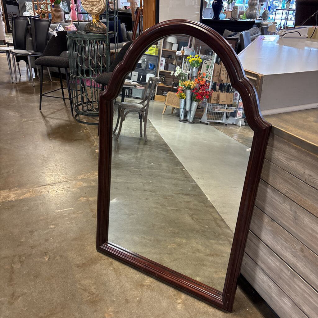 Traditional Mirror 29.25 X 45
