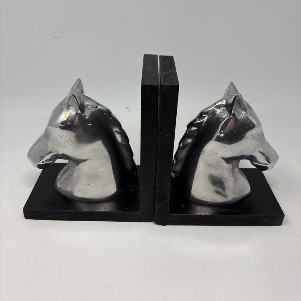 Horse Head Bookends