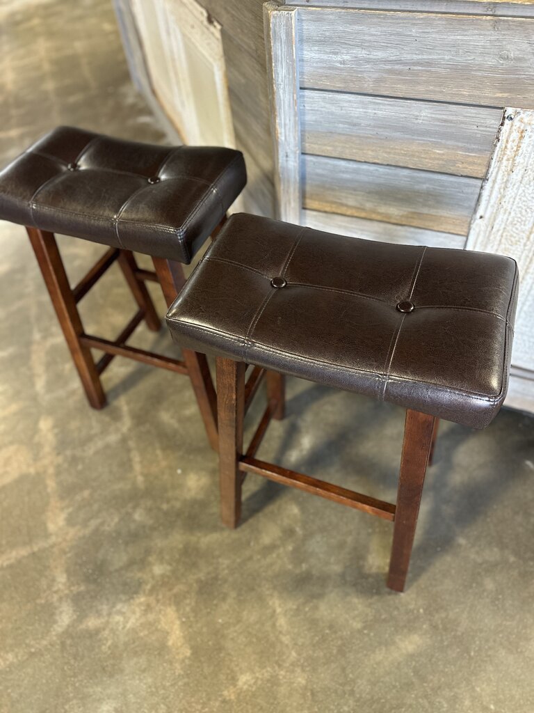 Set 2 Vinyl Counter Stools