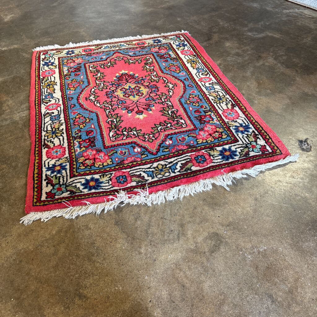 Oushak Floral Fringe Rug
