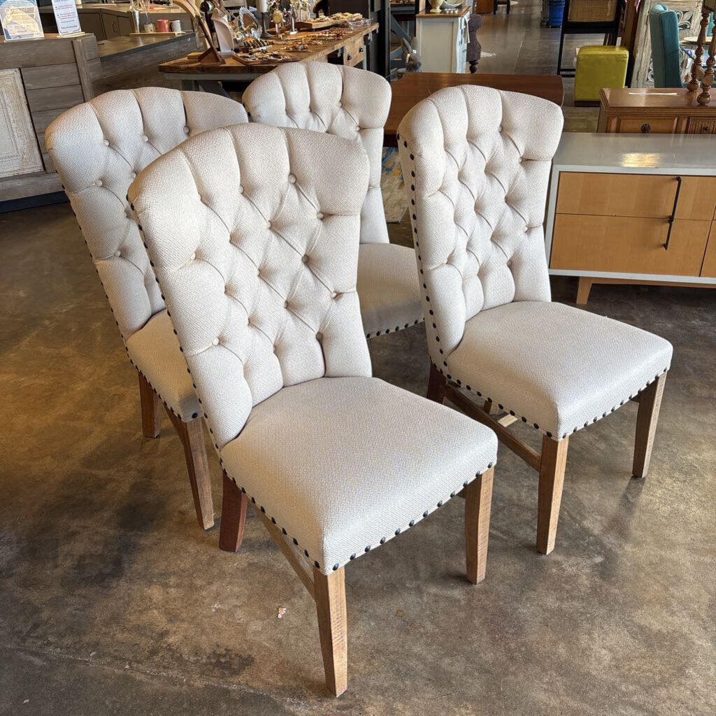 Set 4 Tufted Upholstered Dining Chairs