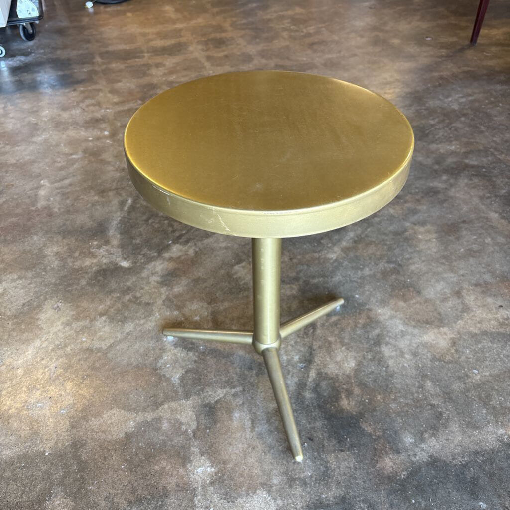 Round Metal Side Table 15.75"R 20"H