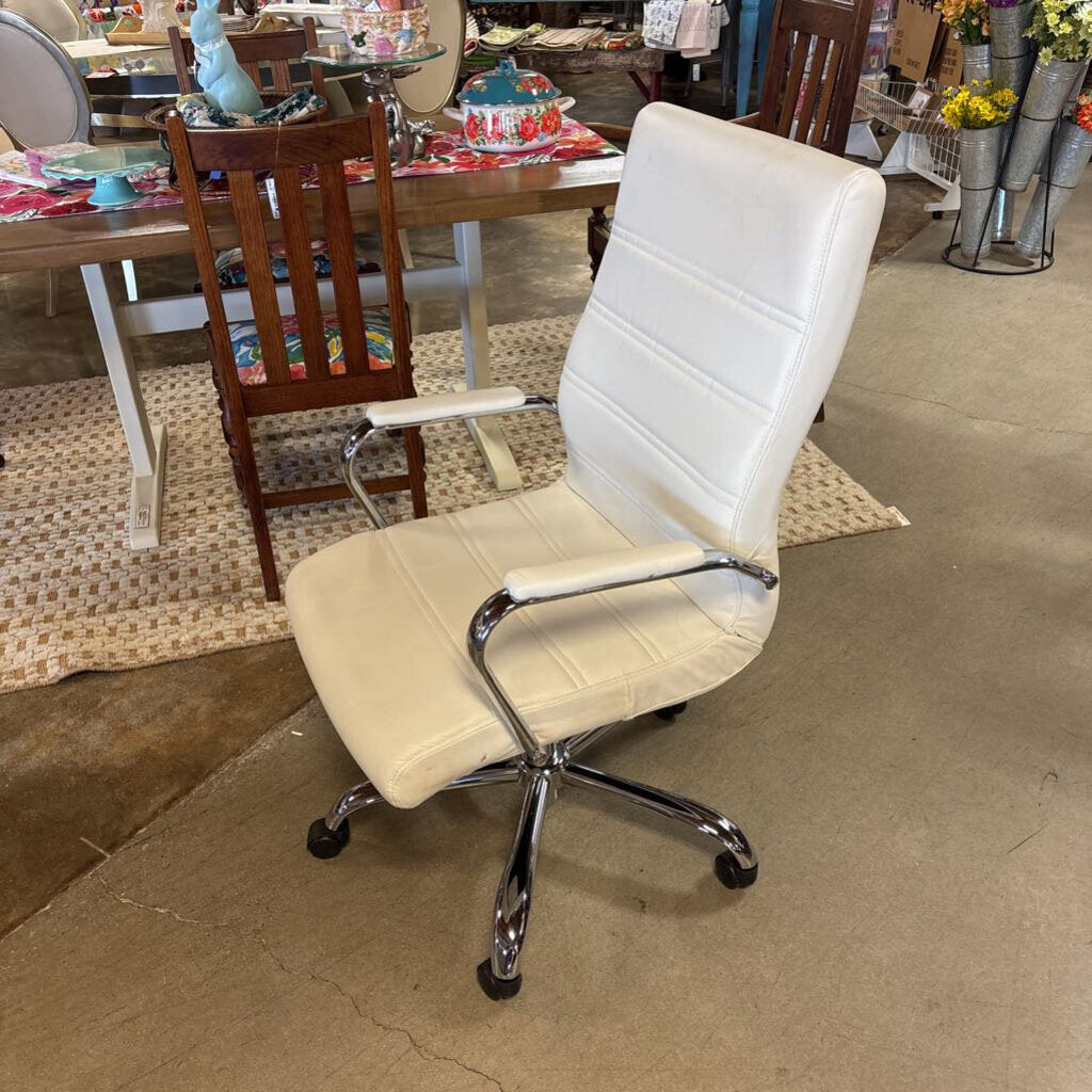 High Back Swivel Office Chair