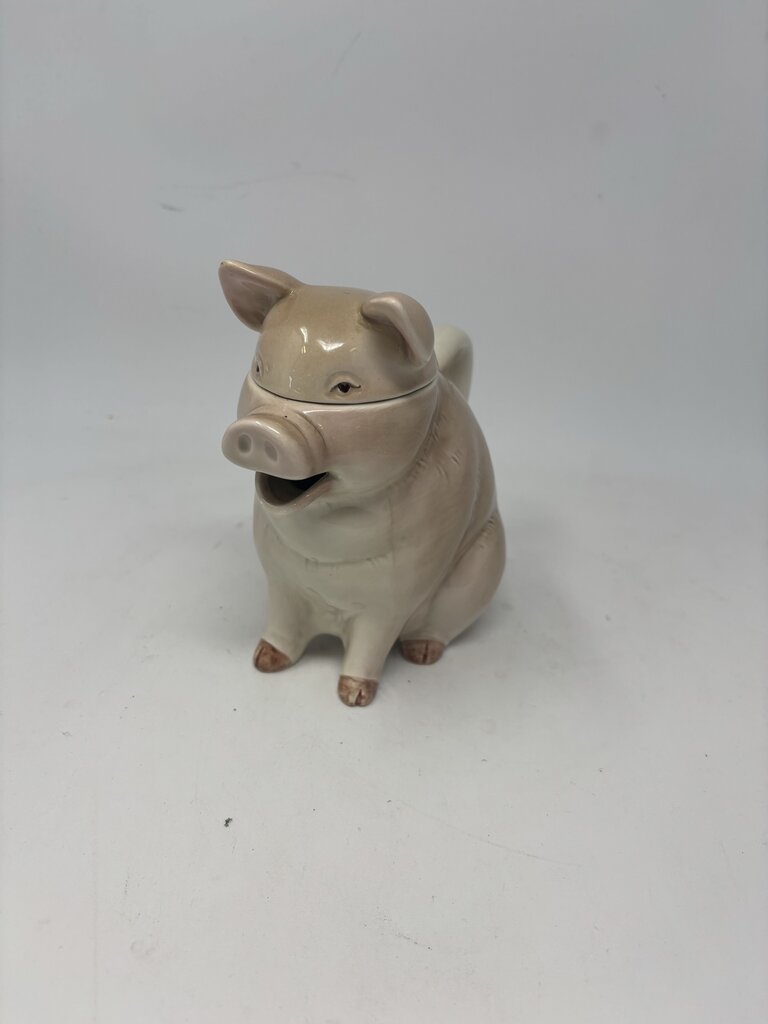 Pig Pitcher